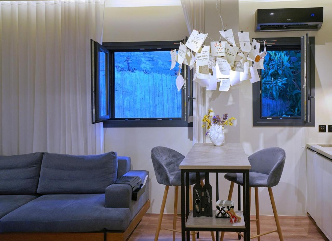 P Faliro Riviera Suite アテネ エクステリア 写真